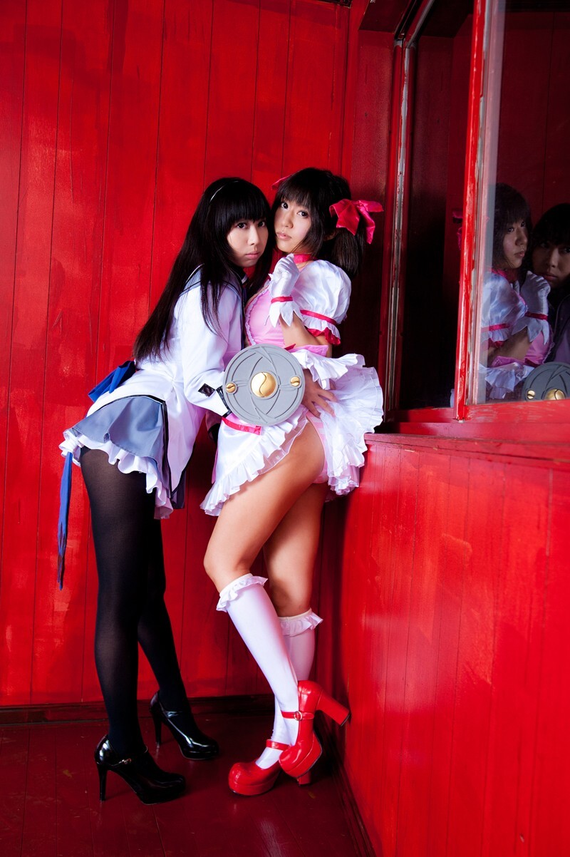 [Cosplay] cos unifies two sisters